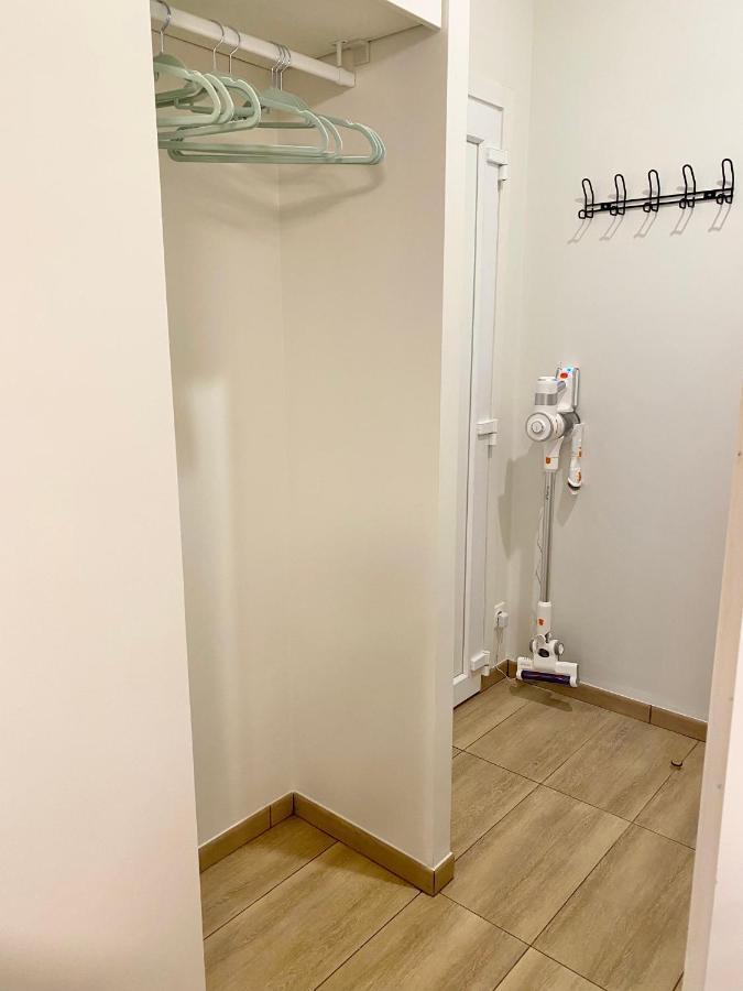 Neuf - Frontiere De Monaco - Clim - Wifi Apartment