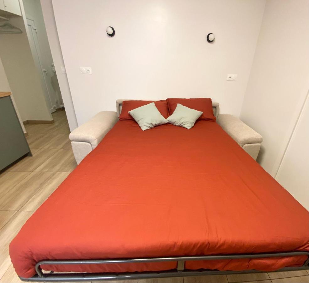 Appartement Neuf - Frontiere De Monaco - Clim - Wifi *